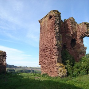 Lunan Bay i ruiny Red Castle